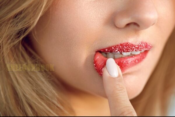 Natural-Ways-To-Get-Fuller-Lips-Exfoliate-9331084