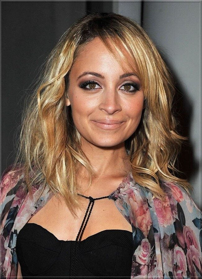 Nicole-Richie-Round-Oval-Face-Haircuts-For-All-Hair-Lengths-And-Types-5959961-6670458