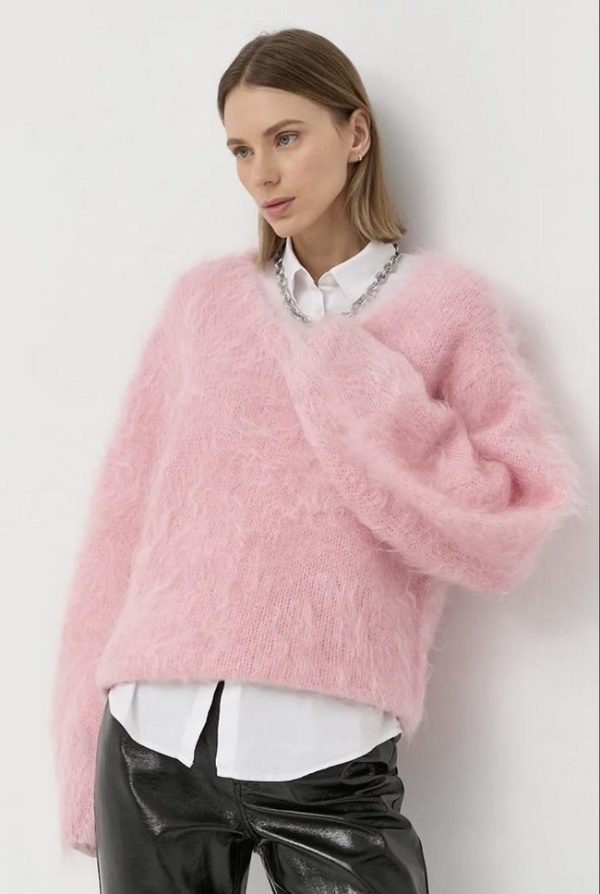 Pastel-Pink-Pullover-Mohair-Sweaters