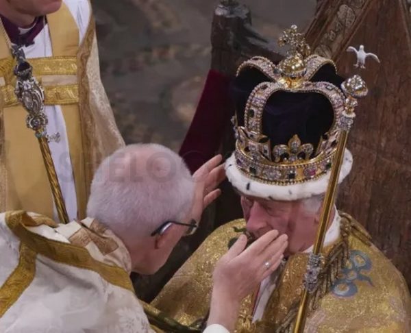 St-Edward Crown Jewels Of The British Kingdom