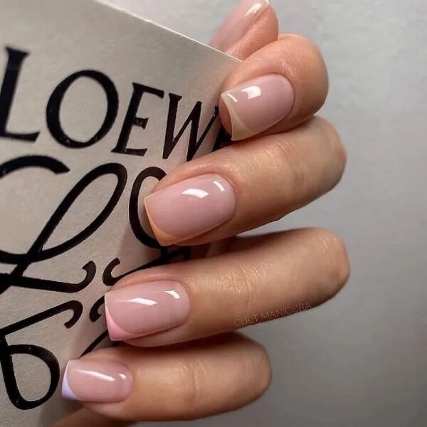 French Manicure Revisited Short Nails Manicure Trend Spring