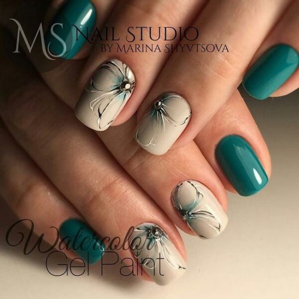 Beige-And-Blue-3D-Flowers-Nail-Art-5835645-4143101