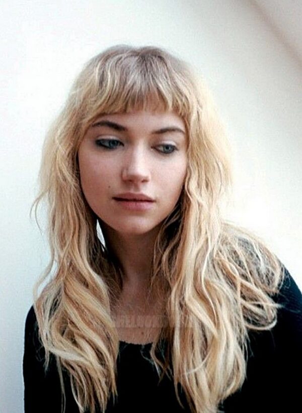 Short-Bangs-With-Blonde-Long-Hairstyles-3399495