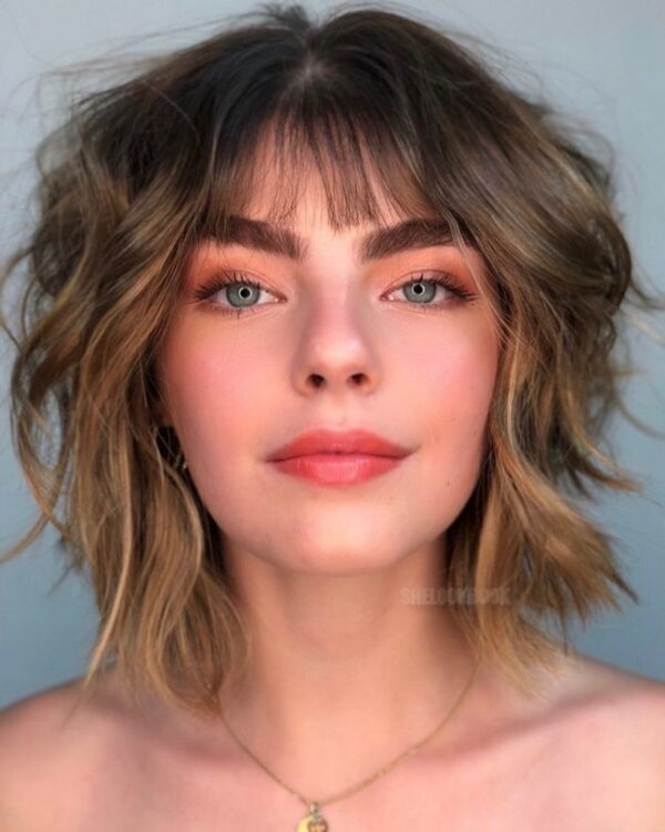 Layered-Short-Cut-With-Straight-Bangs-4168230-9421307