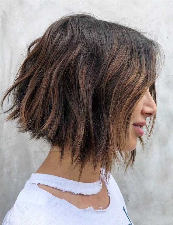 Messy-Short-Hairstyle-For-Summer-9829407-5399776