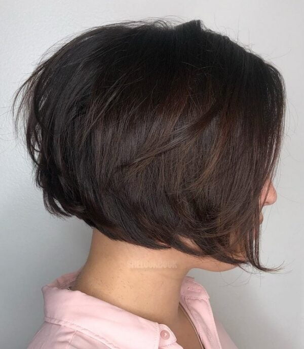 Short-Layered-Bob-Haircut-9231885-2505119