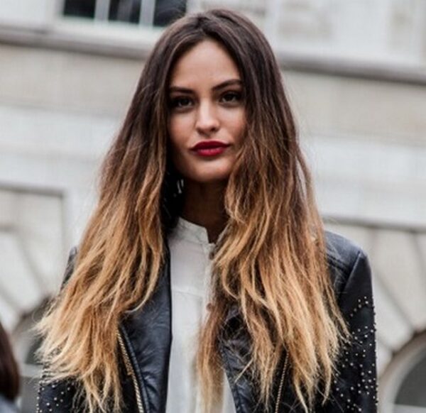 Ombré Hair Woman Trendy Long Hair Look