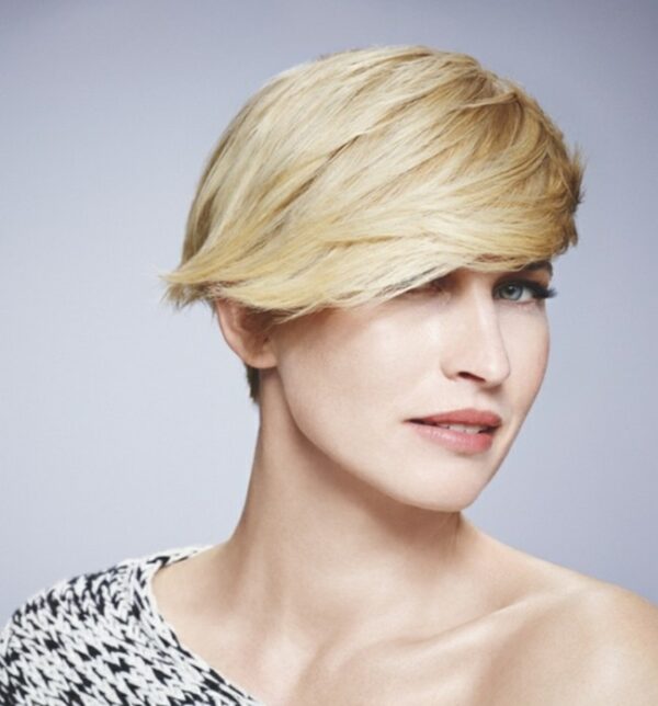 Short Blonde Hair Trend Woman Idea Season Fall Winter  