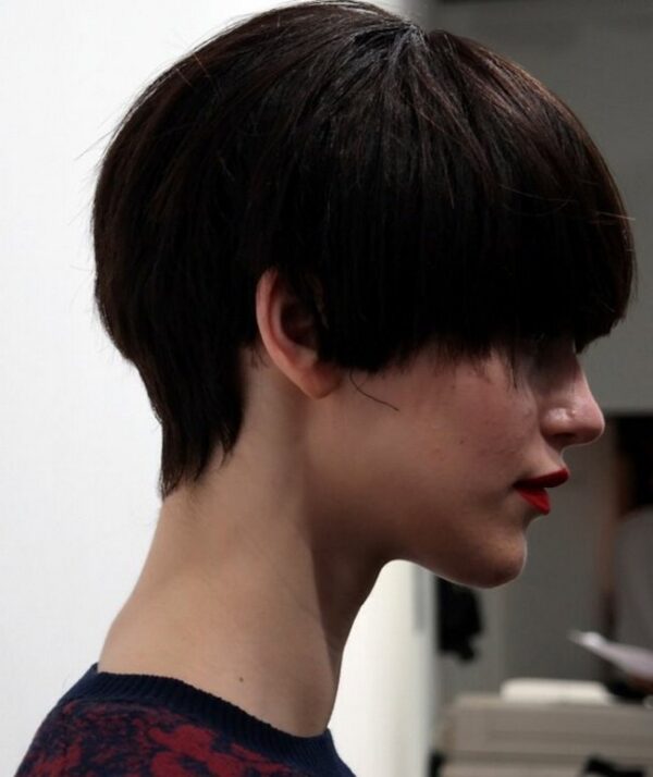 Women'S Short Haircut Trend Fall Winter Hair