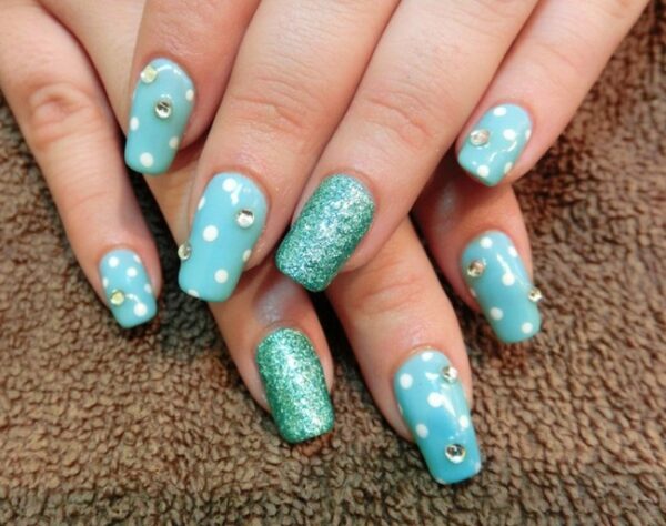 Green Gel Nail Decoration Trendy Idea Designs