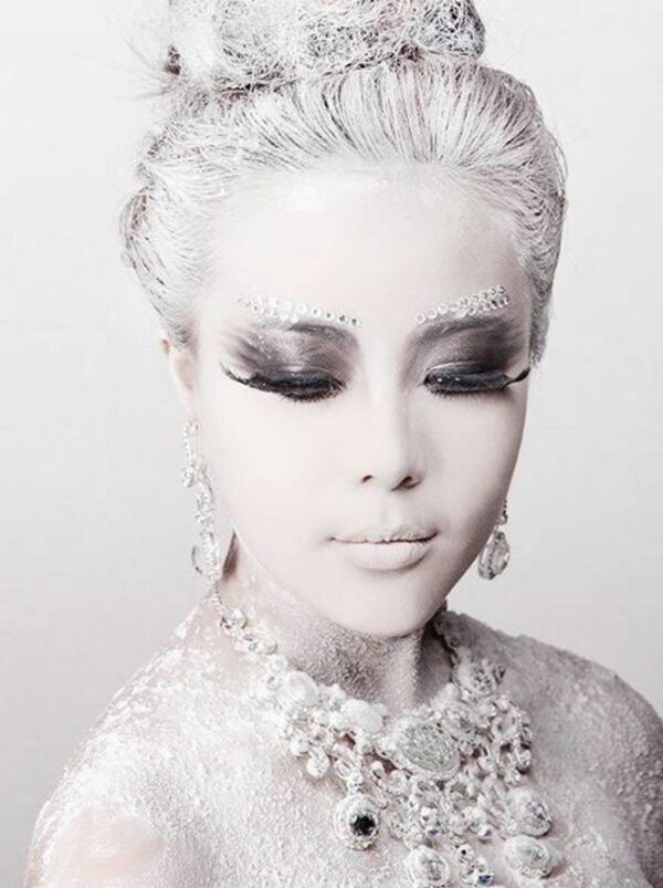 Snow Queen Woman Makeup Idea For Halloween